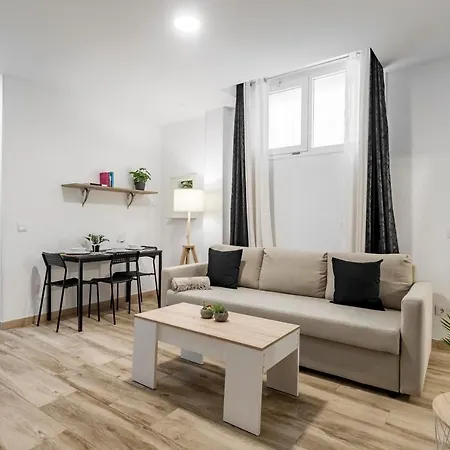 Charming Madrid Numancia Apartment Exterior photo