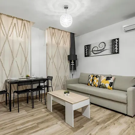 Charming Madrid Numancia Apartment Exterior photo